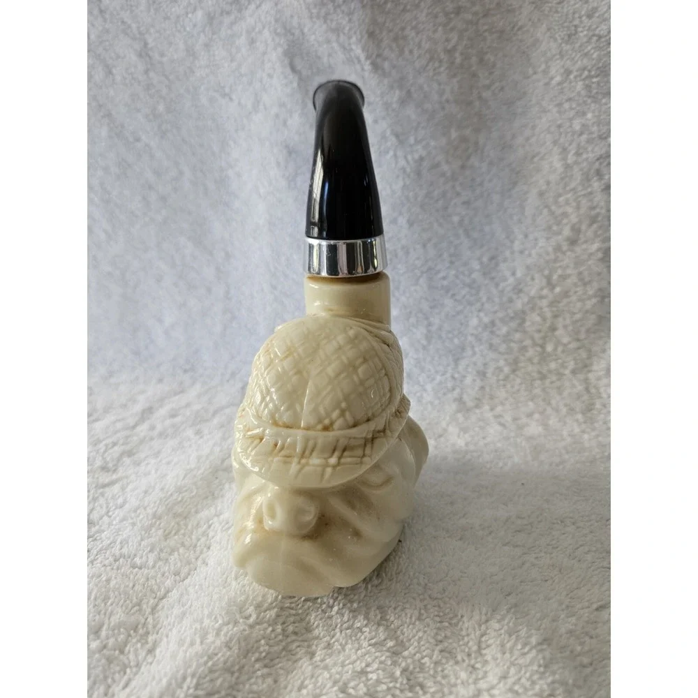 AVON Vintage Bloodhound Pipe Dog Wild Country After Shave‎ 6 oz Full Bottle